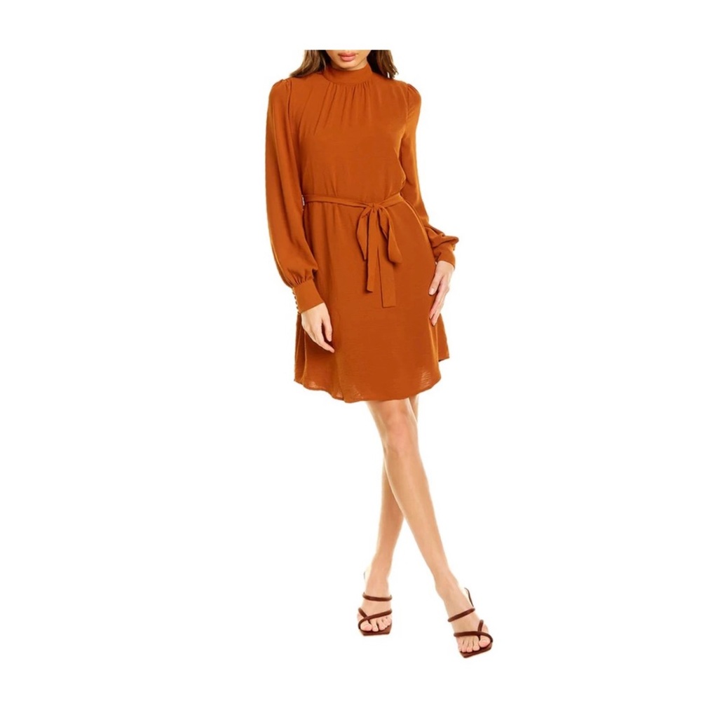 LNC Shift Mock Neck Dress